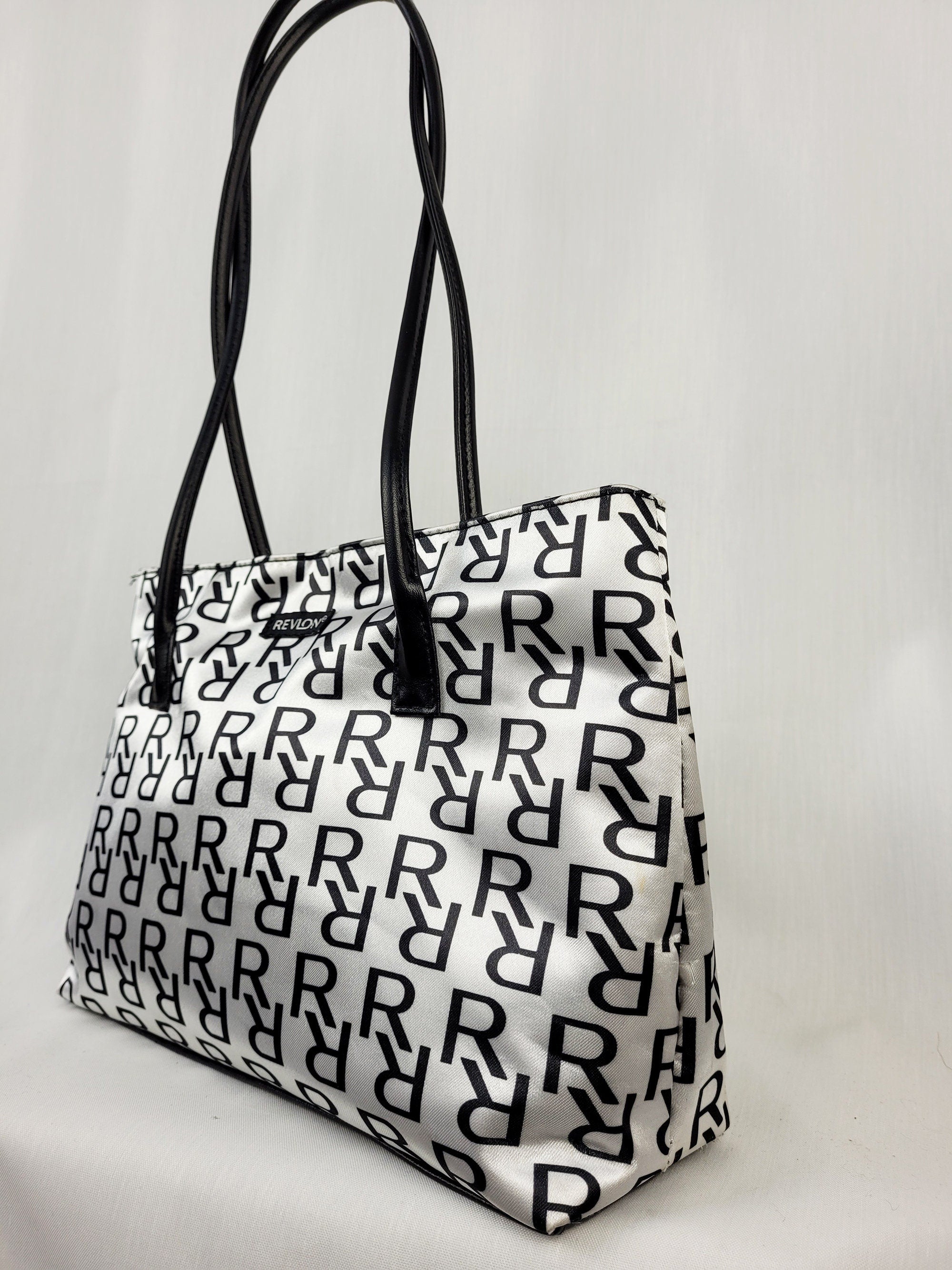 Vintage 00s Y2K white monogram print shoulder bag