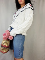 Load image into Gallery viewer, Vintage 90s white embroidered oversize Moms sweater
