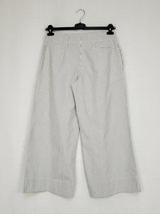 Vintage 90s white striped wide cropped ankle pants