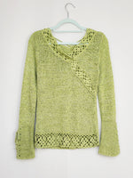 Load image into Gallery viewer, Vintage 90s minimalist green knit flare sleeve jumper
