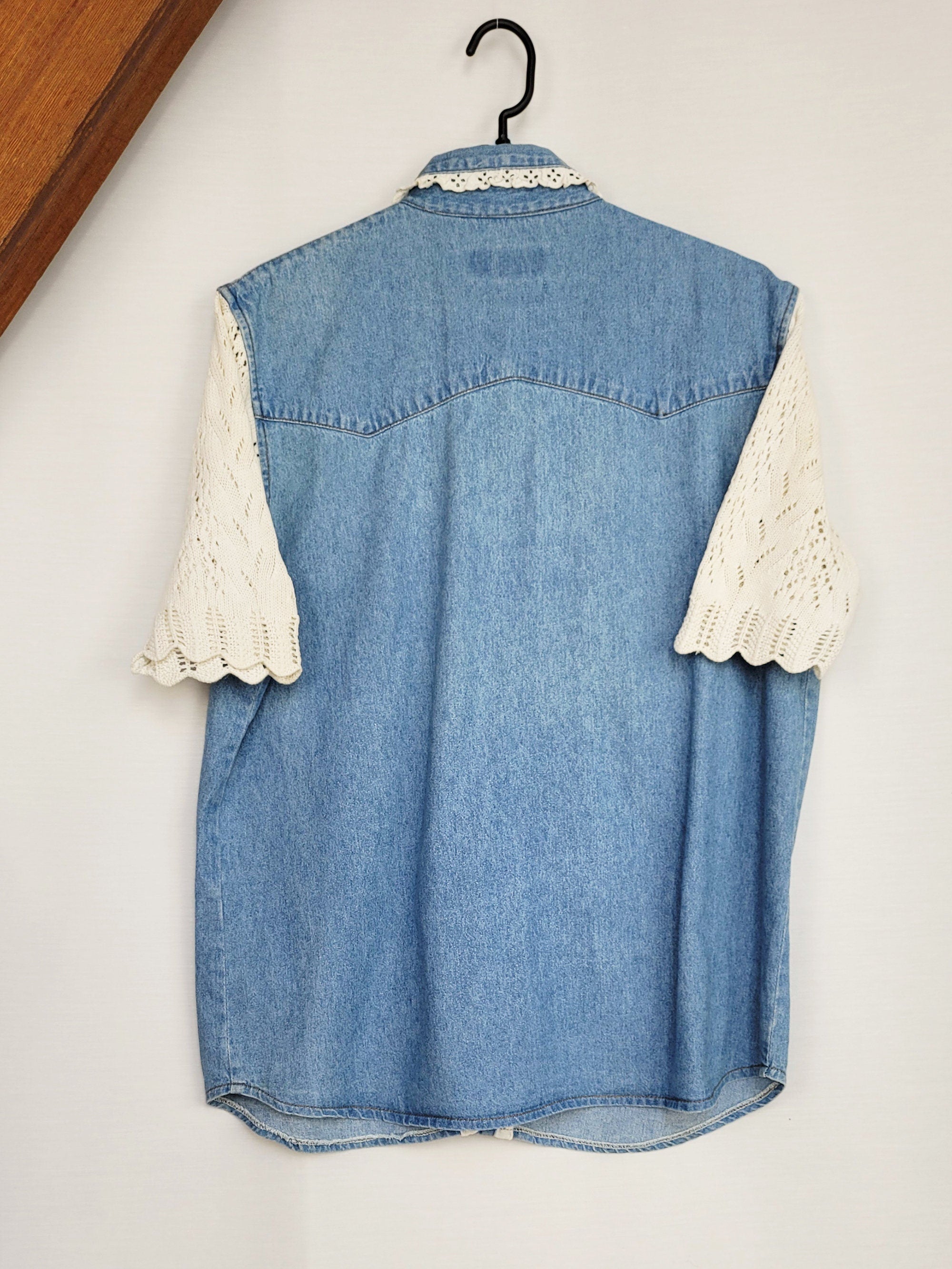 Vintage 90s blue jeans lace detailed denim shirt top