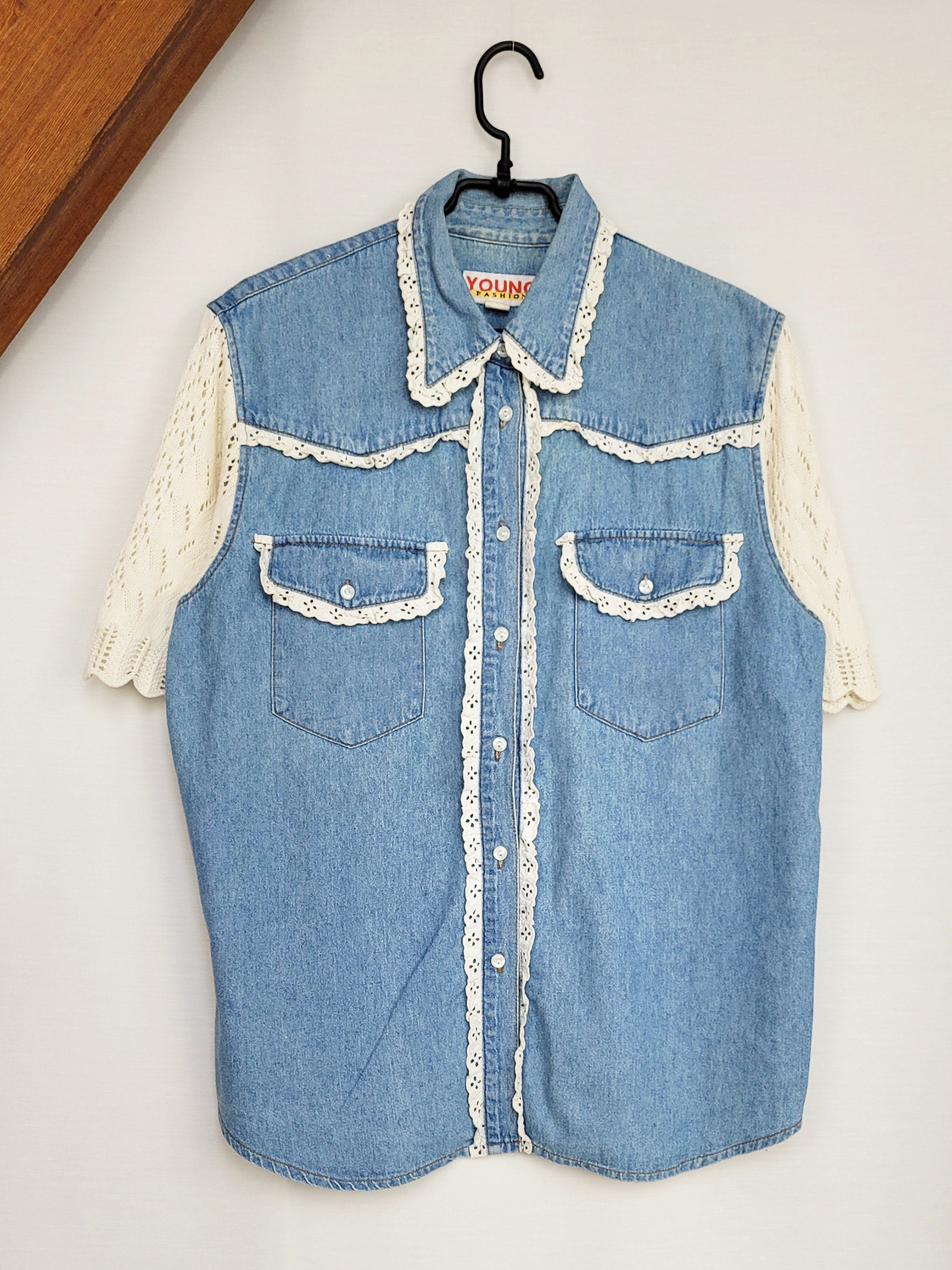 Vintage 90s blue jeans lace detailed denim shirt top