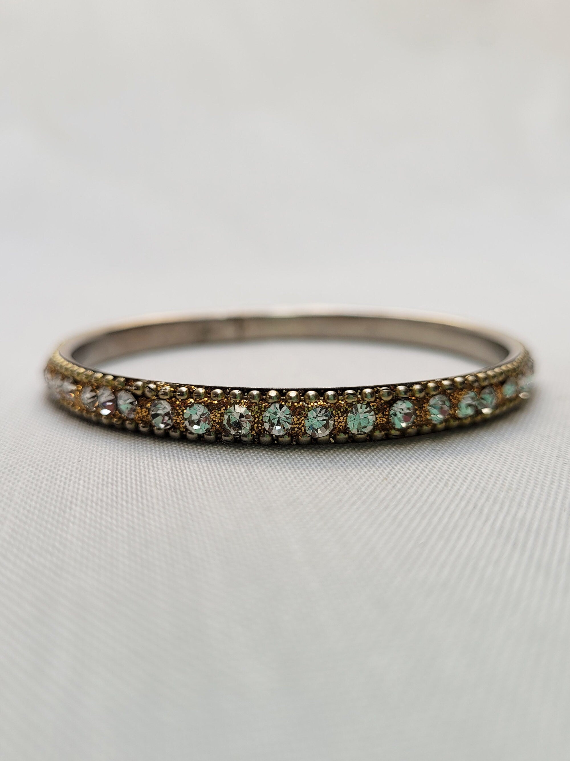 Vintage 90s golden color metal faux diamonds round bracelet