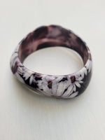 Load image into Gallery viewer, 00s Y2K vintage plastic floral print asymmetrical bracelet
