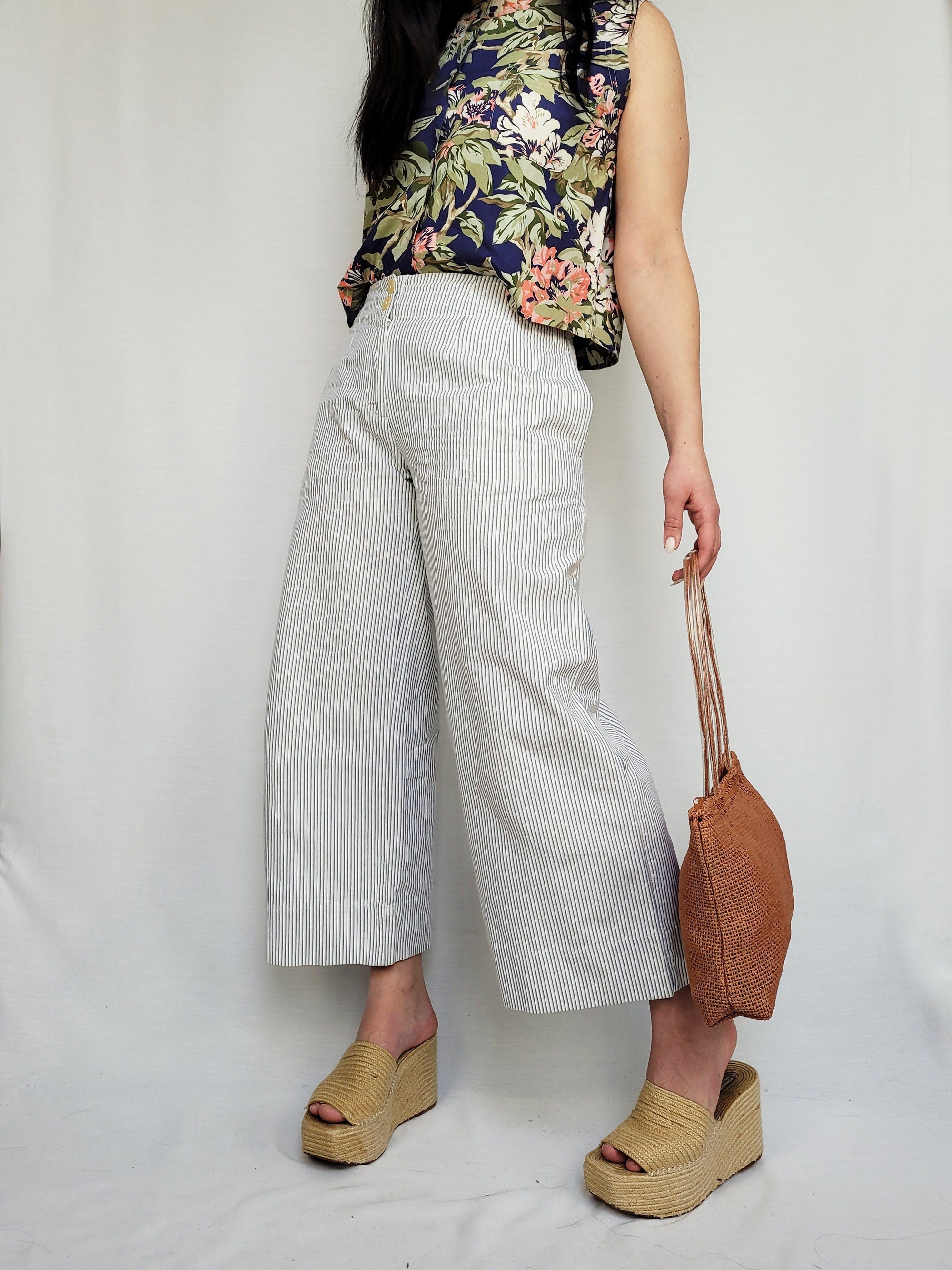 Vintage 90s white striped wide cropped ankle pants