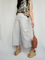 Load image into Gallery viewer, Vintage 90s white striped wide cropped ankle pants
