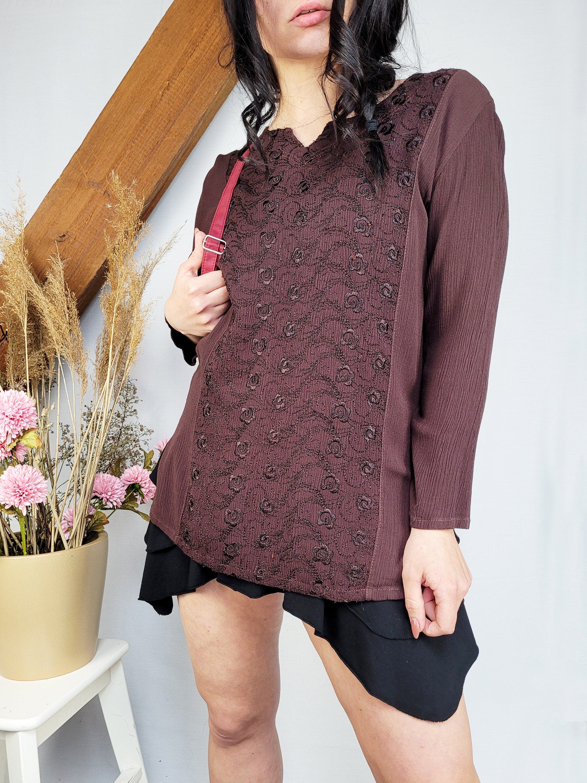 Vintage 00s Y2K brown embroidered boho blouse top