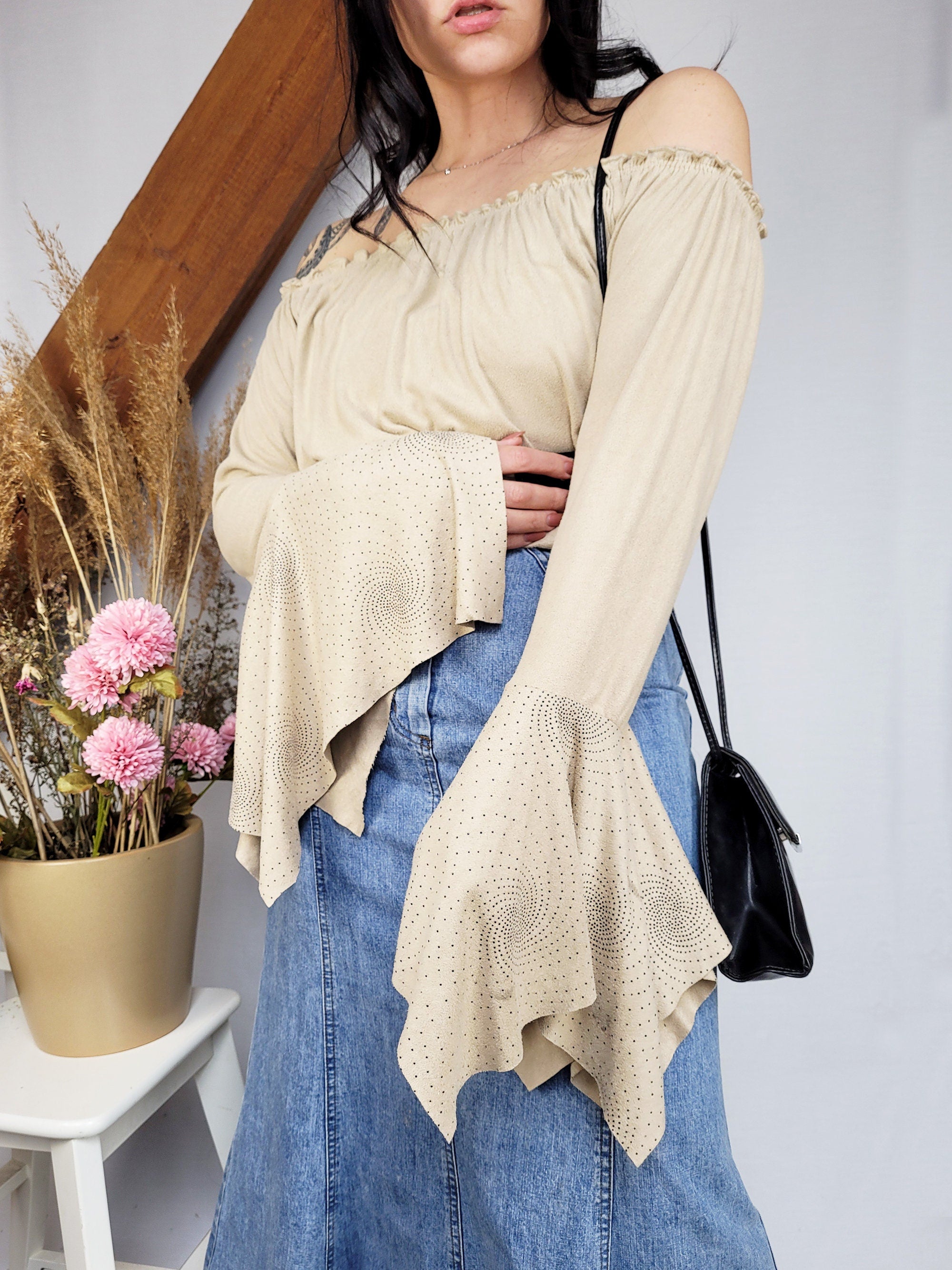 Vintage 90s beige faux suede flare sleeve off shoulder top