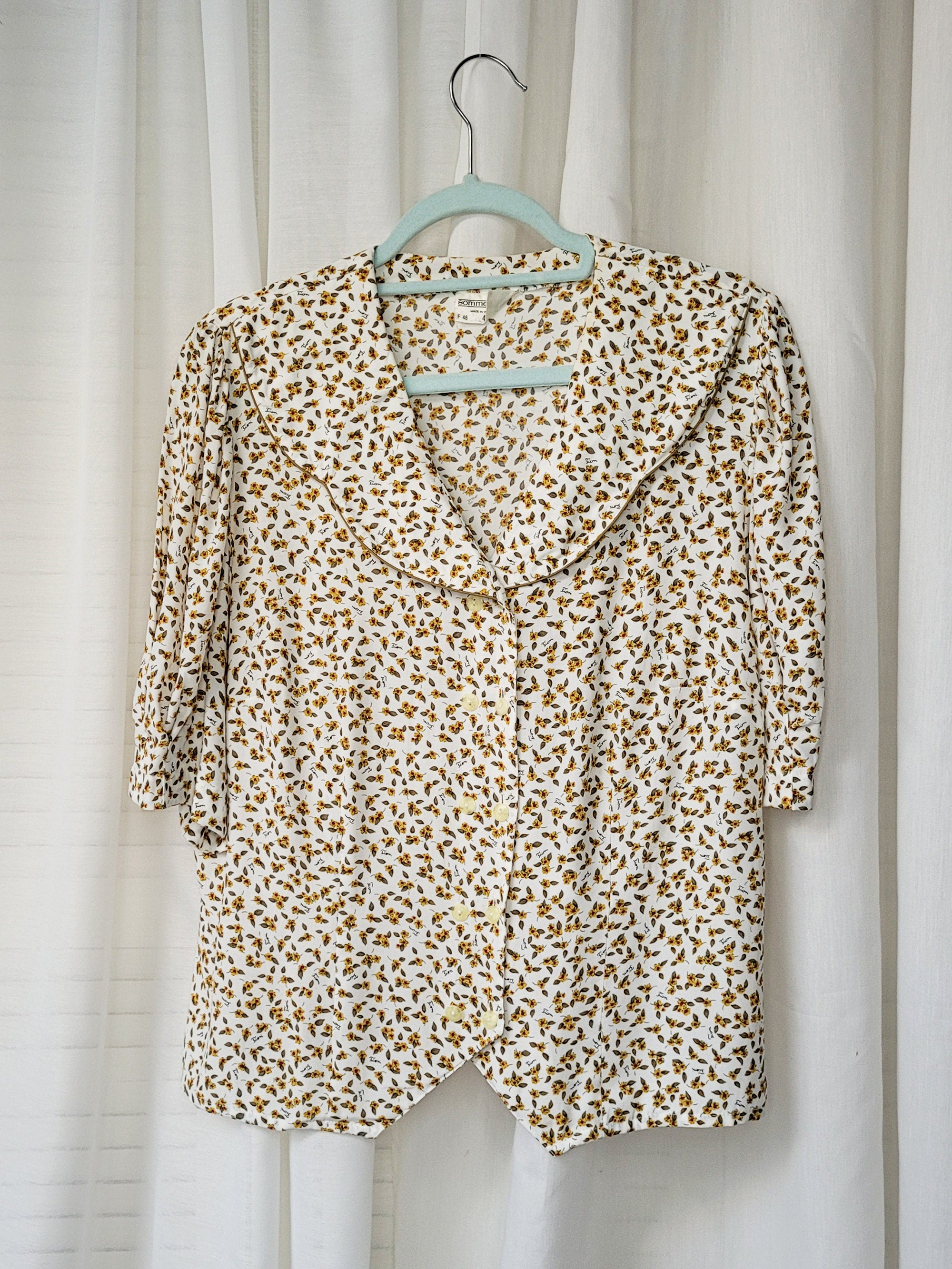 Vintage 80s white flower print puff sleeve blouse top