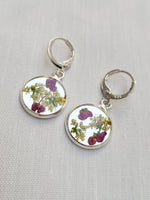 Load image into Gallery viewer, Handmade dried flower silver round 15mm dangle earrings,   E4 15mm
