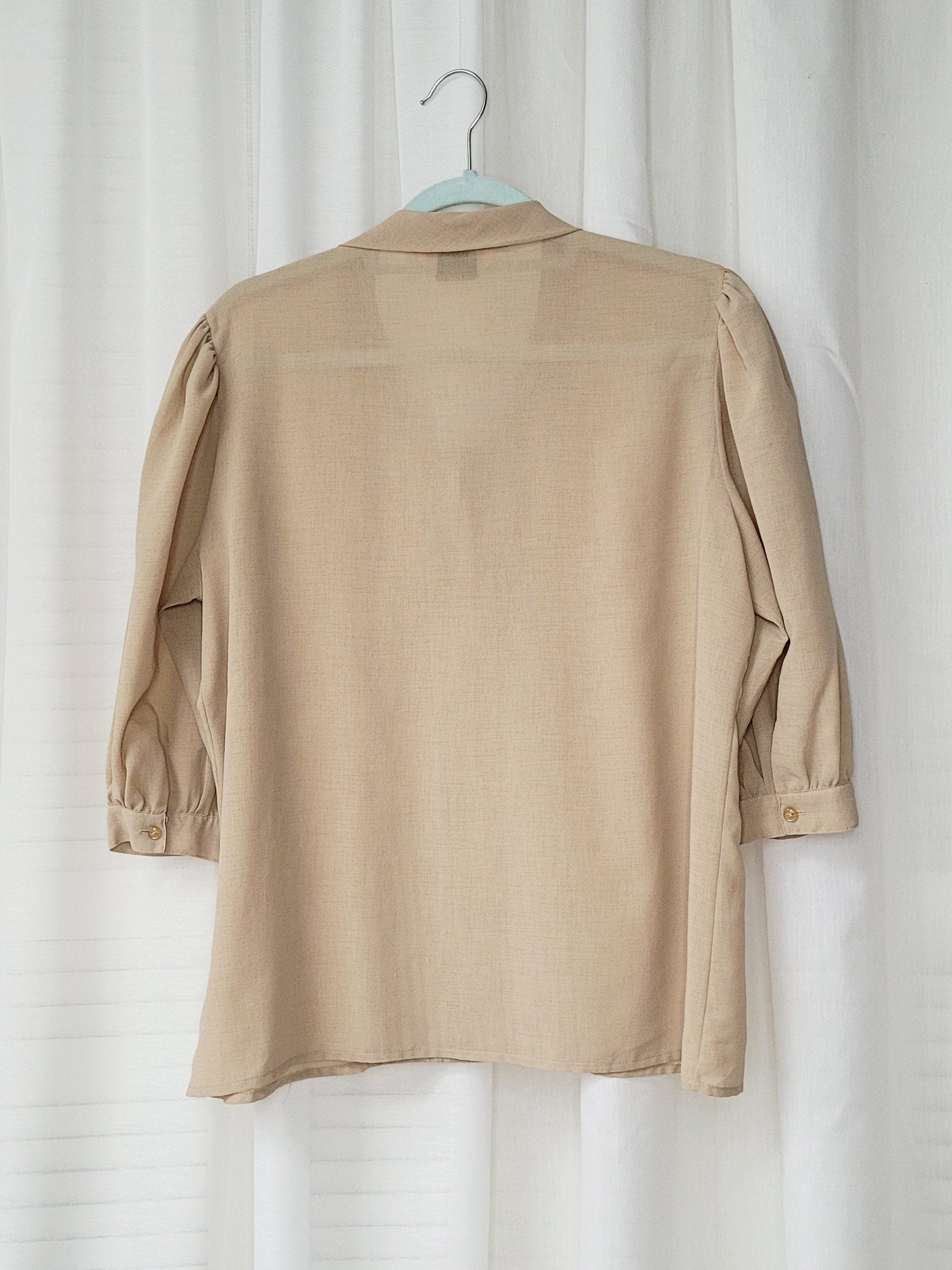 Vintage 80s brown bow collar puff sleeve blouse top