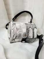 Load image into Gallery viewer, Vintage 00s Y2K metal NY print cylinder crossbody bag
