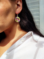 Load image into Gallery viewer, Handmade dried flower silver round 22mm dangle earrings,   E2 22mm
