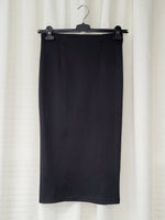 Load image into Gallery viewer, Vintage 00s Y2K black front zipper tight stretch midi skirt
