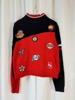 Load image into Gallery viewer, Vintage 00s red &amp; black appliqued jumper top
