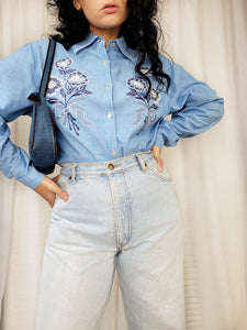 Vintage 90s blue flower embroidered shirt blouse