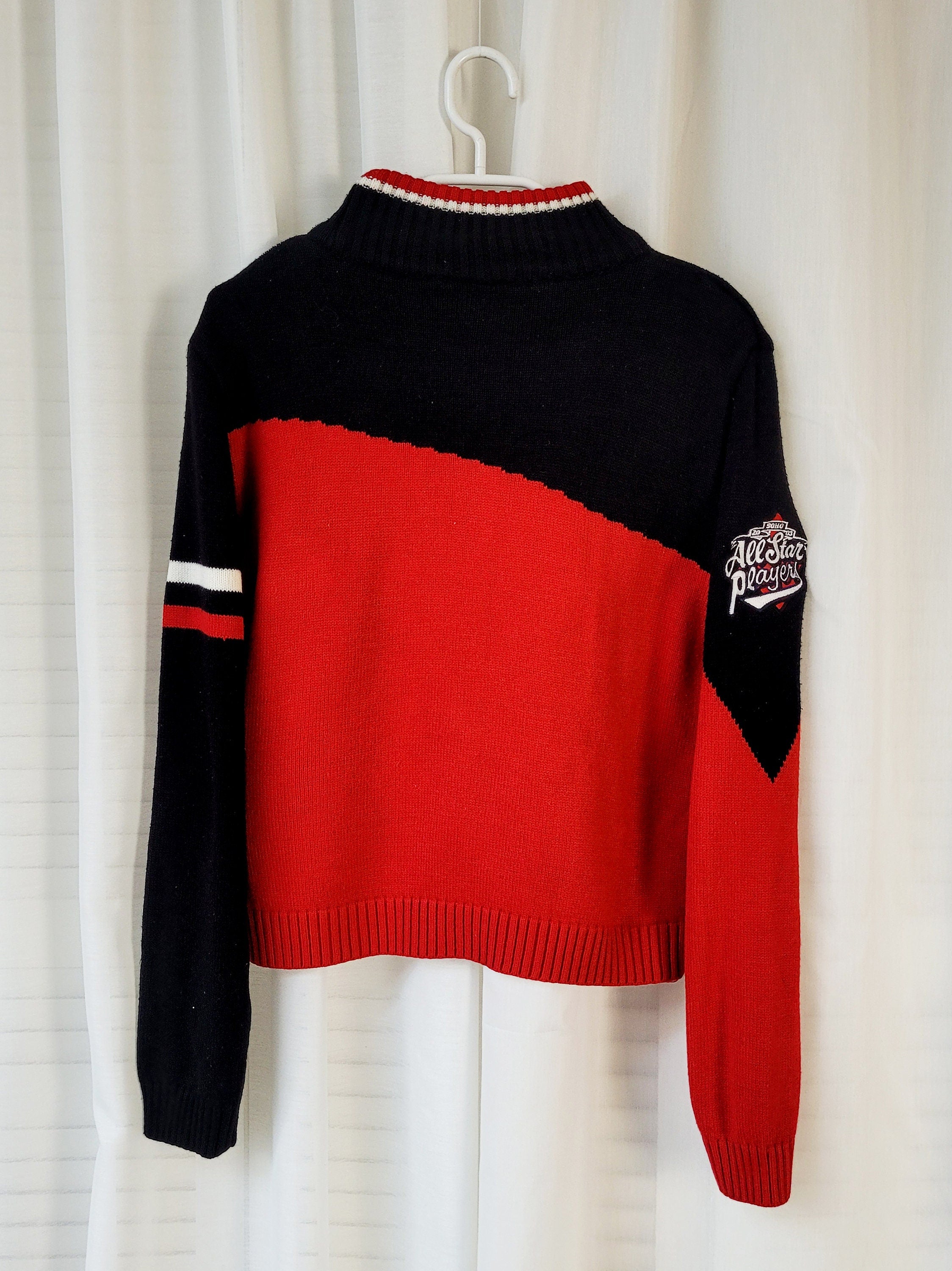 Vintage 00s red & black appliqued jumper top