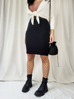 Load image into Gallery viewer, Vintage 90s black ribbed knit mini skirt
