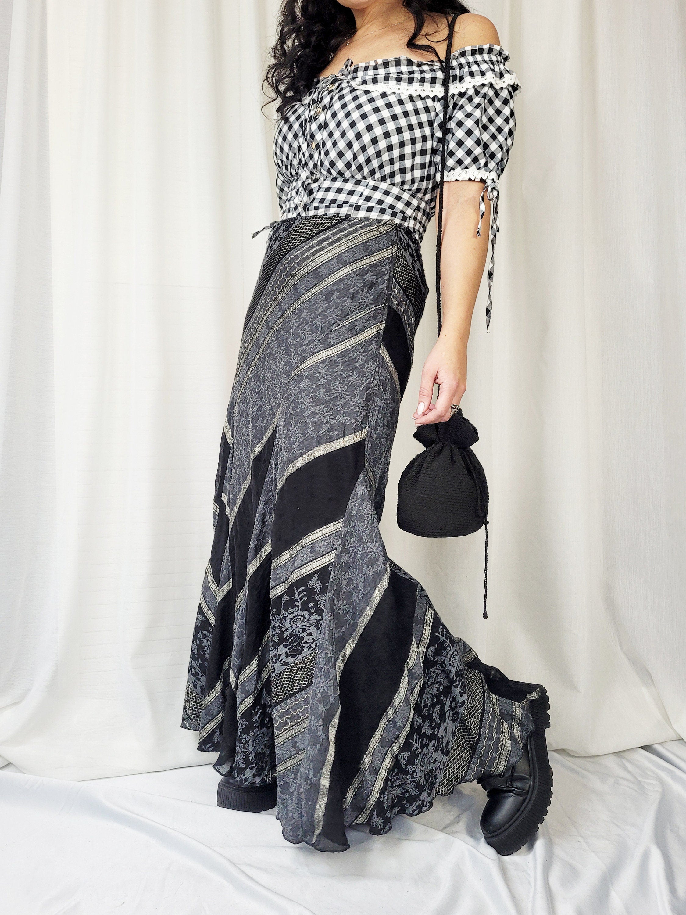 Vintage 90s black & grey abstract print Grunge maxi skirt