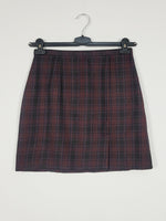 Load image into Gallery viewer, Retro 00s Y2K red &amp; black checked minimalist mini skirt
