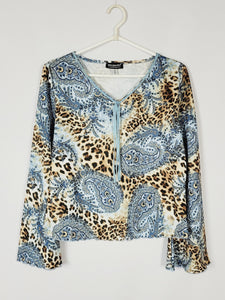 Y2K 00s blue animal paisley print boho flare sleeve blouse