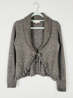 Load image into Gallery viewer, Vintage 90s front tie up greyish brown ruffle cardigan top
