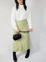 Load image into Gallery viewer, 90s vintage folk embroidered white minimalist oversize shirt
