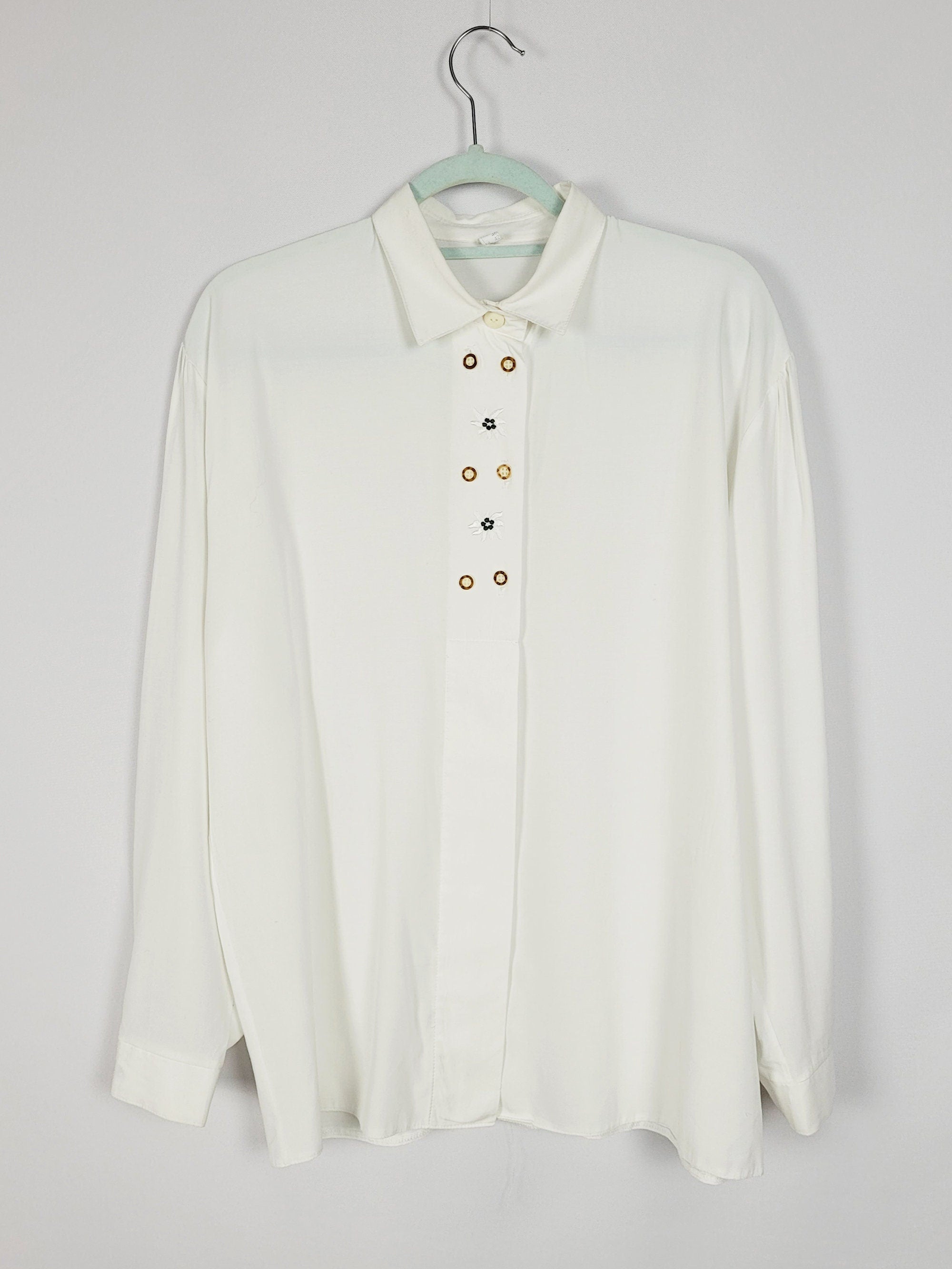 90s vintage folk embroidered white minimalist oversize shirt