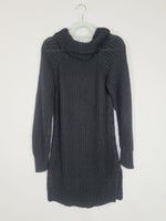 Load image into Gallery viewer, Y2K 00s minimalist black cable knit chunky oversized dress
