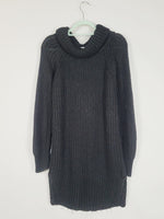 Load image into Gallery viewer, Y2K 00s minimalist black cable knit chunky oversized dress
