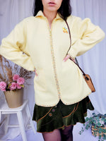 Load image into Gallery viewer, 90s retro minimalist fleece pastel yellow zipped jacket
