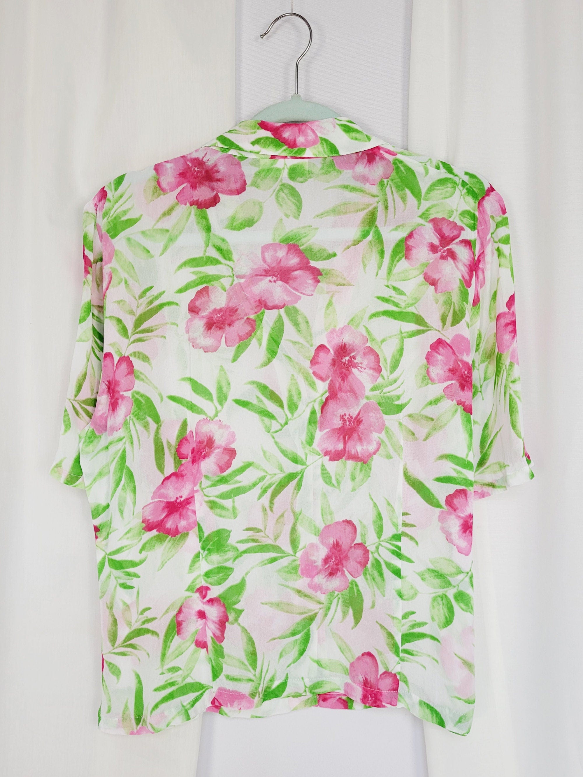 Vintage 90s sheer colorful pink floral short sleeve blouse