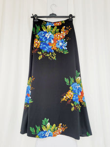90s vintage black floral print minimalist maxi A-line skirt