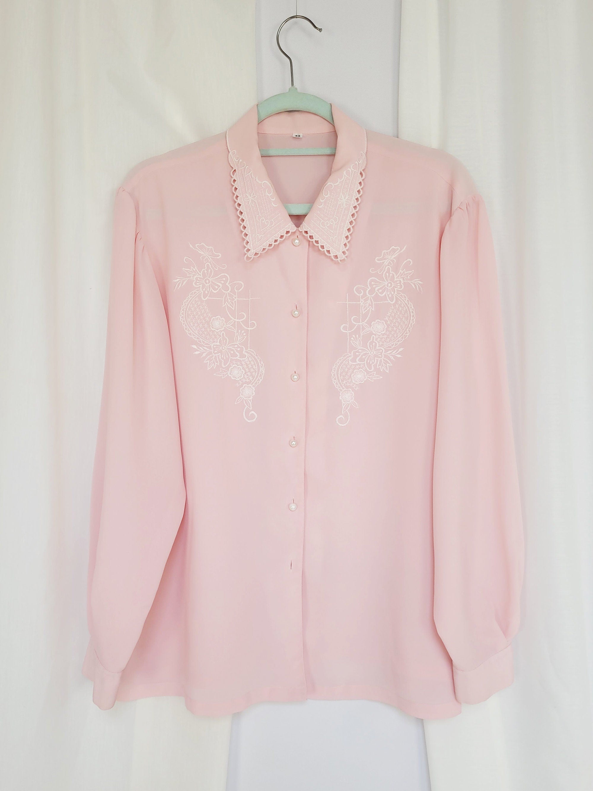 Vintage 80s pastel pink embroidered minimalist shirt blouse