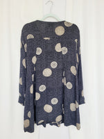 Load image into Gallery viewer, 90s vintage grey abstract print long tunic blouse
