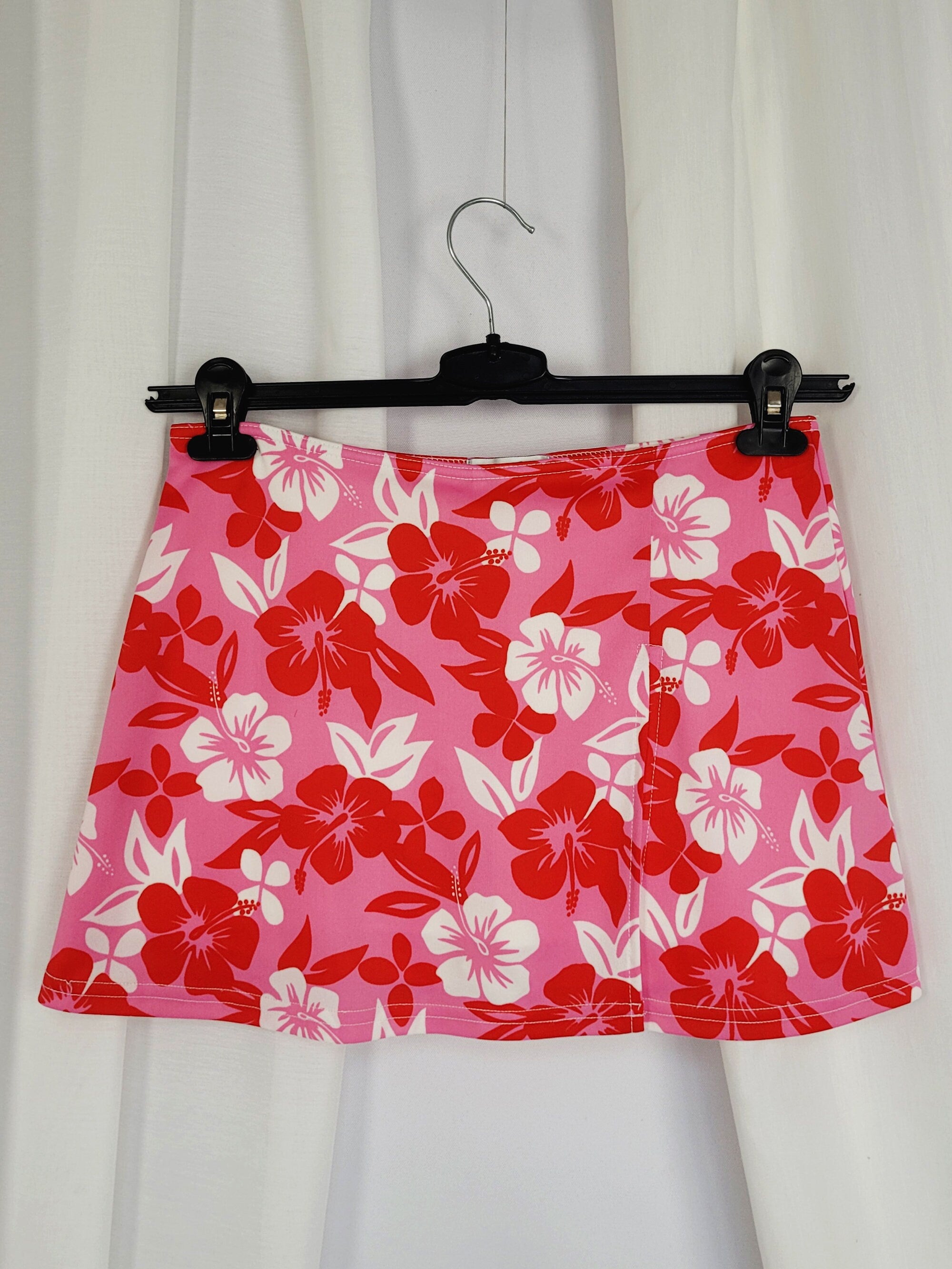 Y2K 00s pink Hawaiian beach mini skorts skirt