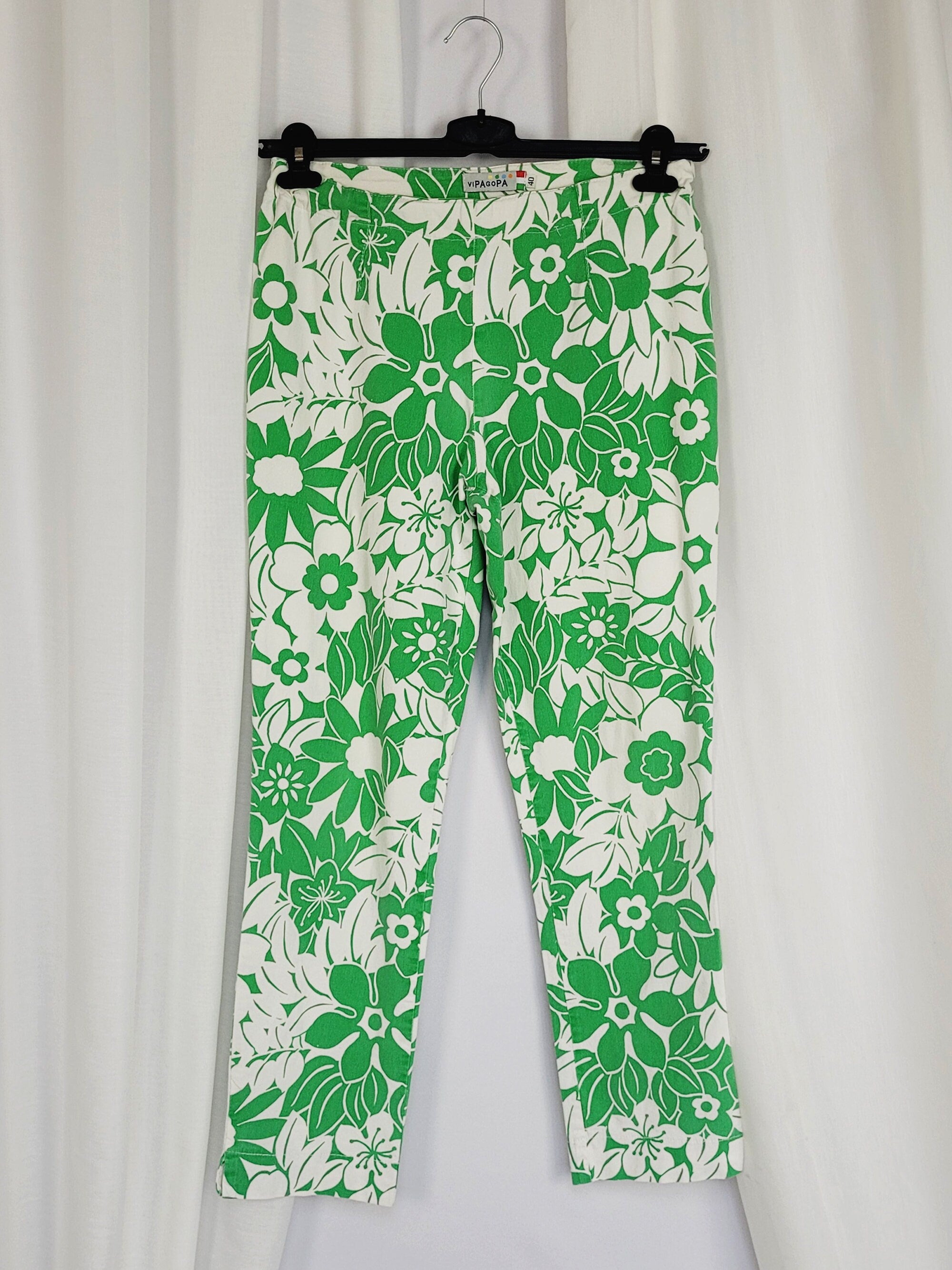 Y2K 00s white green floral medium waist chino pants