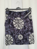 Load image into Gallery viewer, 90s grey batik tribal minimalist wrap summer mini skirt
