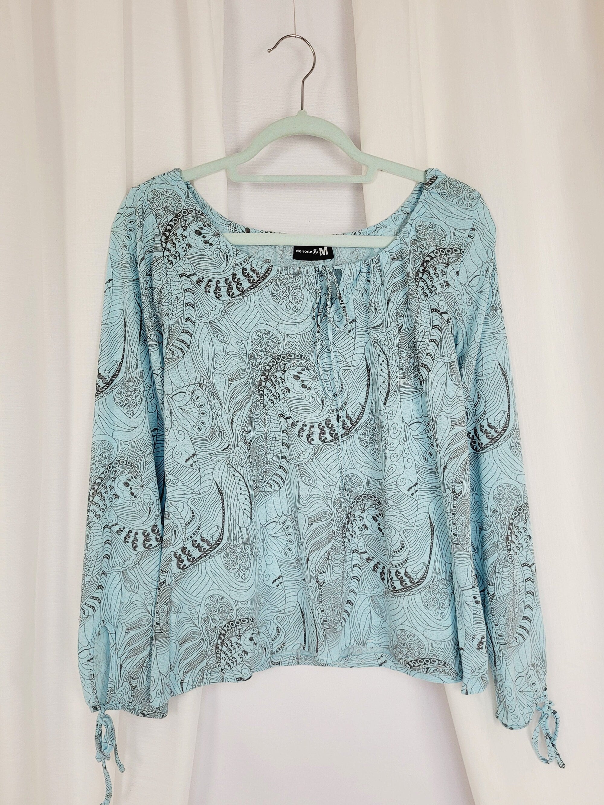 Y2K 00s blue ornamented minimalist blouse top