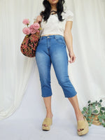 Load image into Gallery viewer, Vintage 90s blue minimalist denim stretch capris pants jeans
