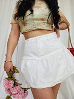 Load image into Gallery viewer, Retro Y2K 00s white denim minimalist pleated mini skirt
