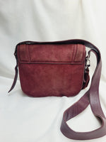 Load image into Gallery viewer, Vintage 90s maroon suede messenger shoulder bag
