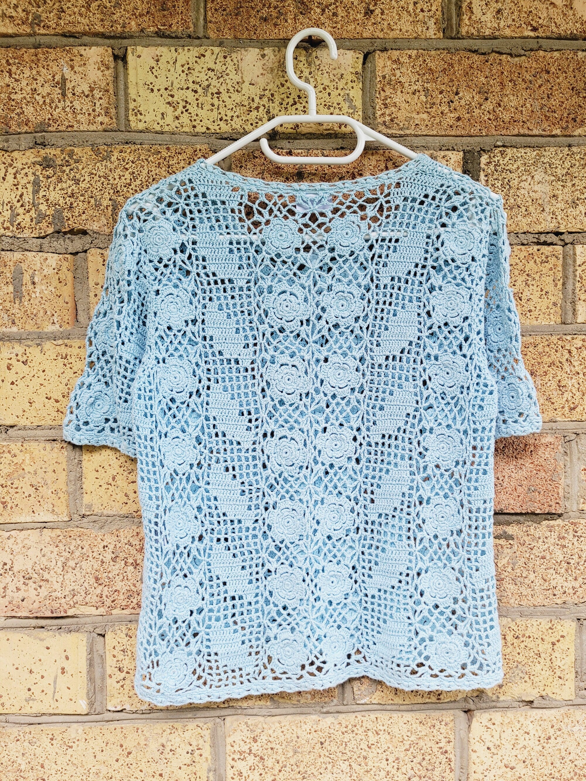 90s vintage minimalist crochet pastel blue buttons blouse