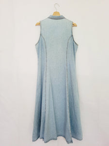 Retro 90s blue denim buttons down sleeveless maxi dress